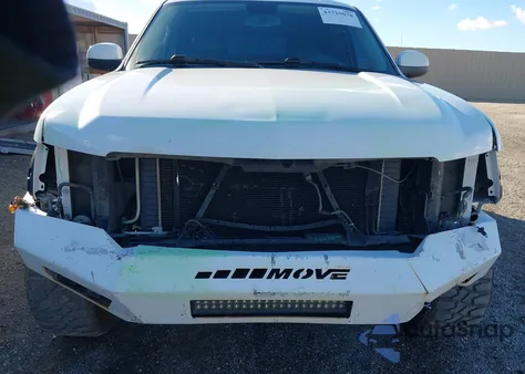 2013 Chevrolet Tahoe Lt z USA, uszkodzony, nr VIN 1GNSCBE02DR302791